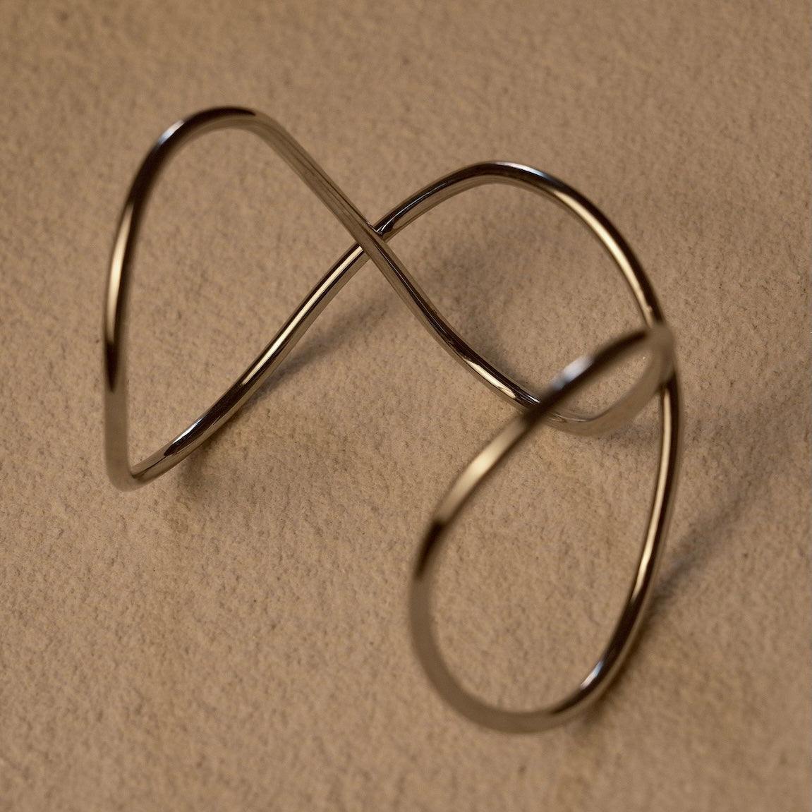 Brazalete VI