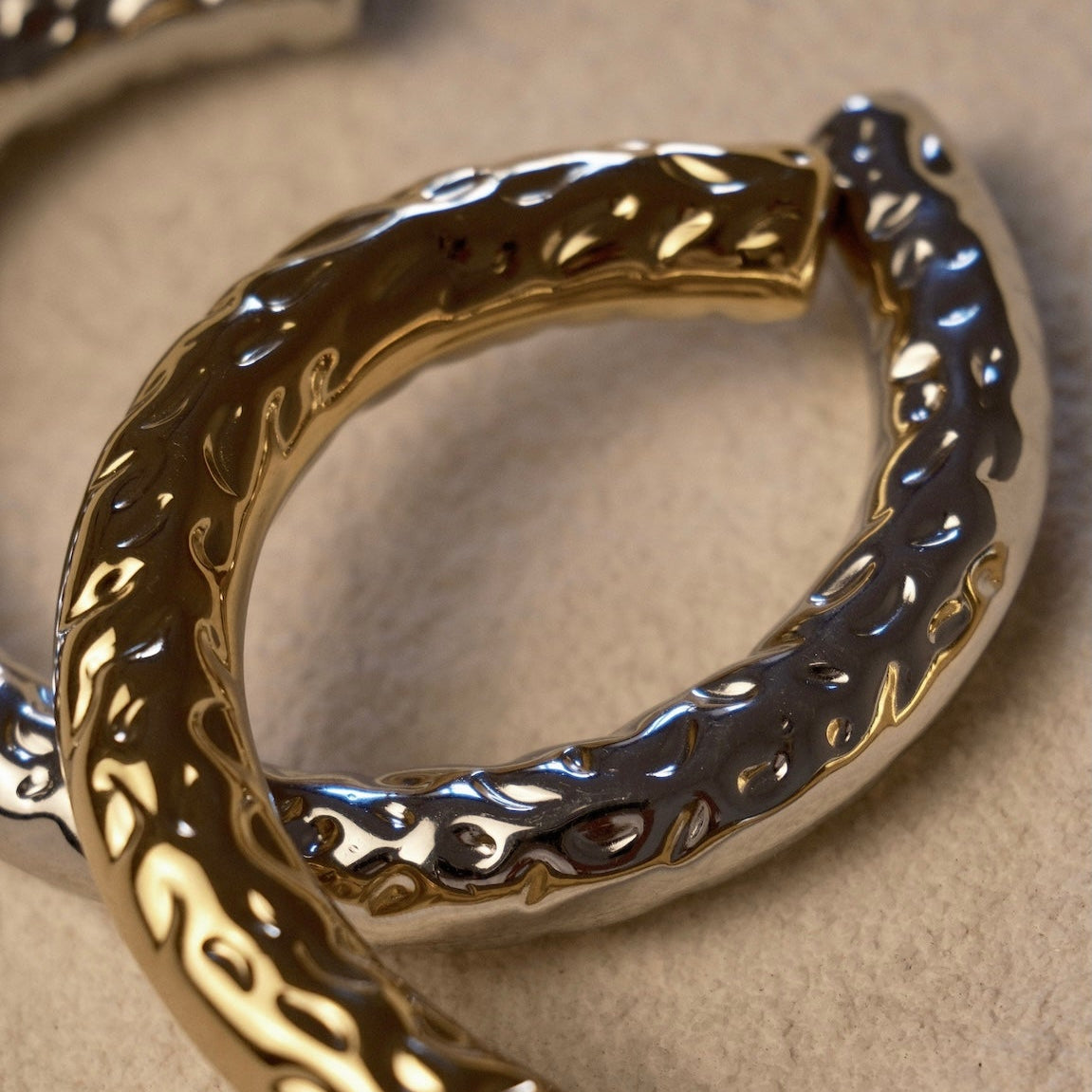 Brazalete X