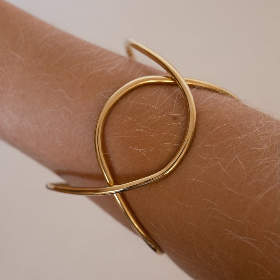 Brazalete VI