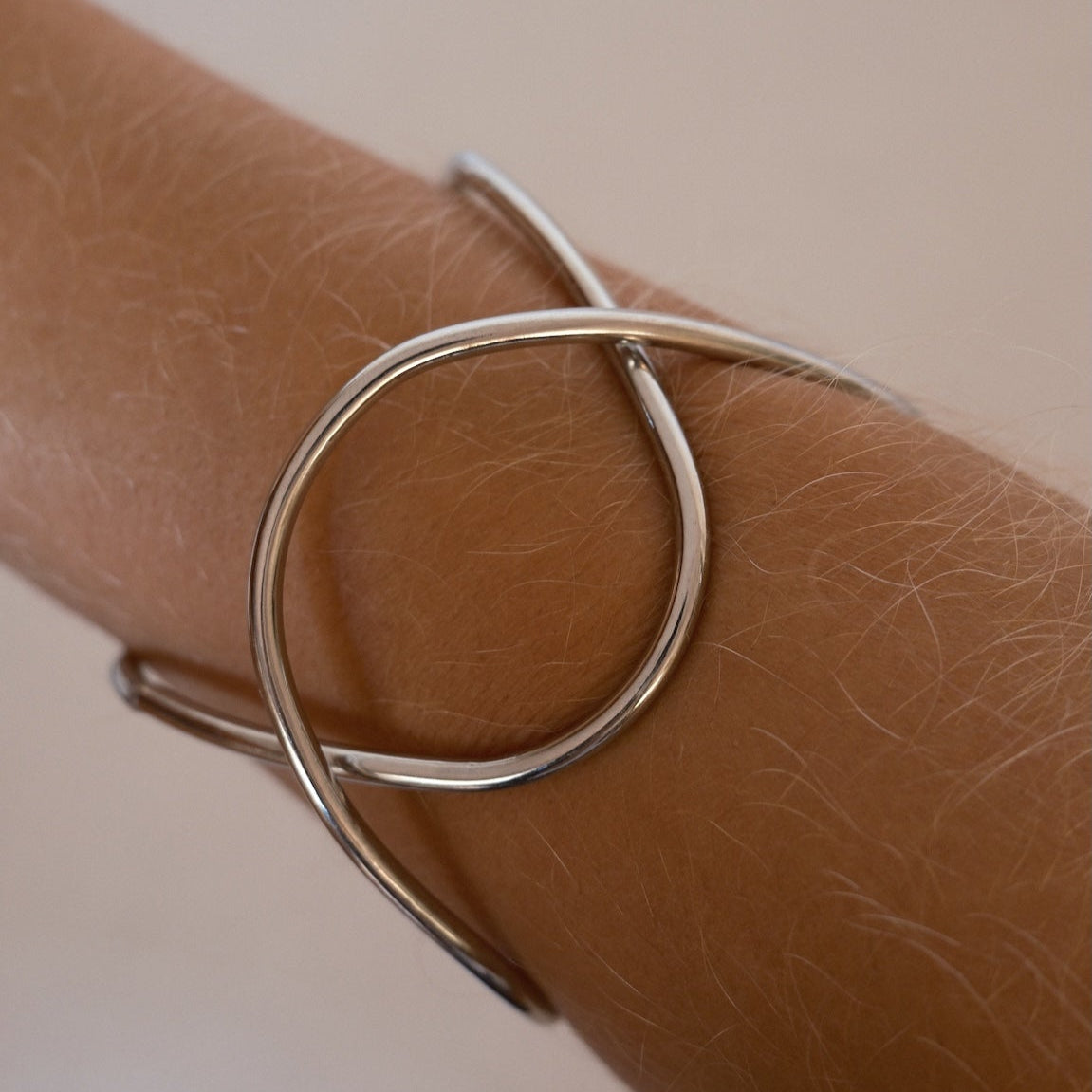 Brazalete VI