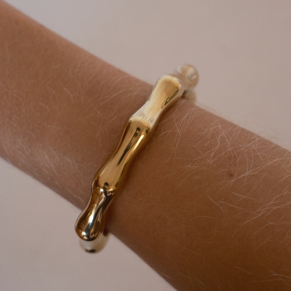 Brazalete XI